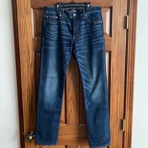 BRAND NEW American Eagle Slim Straight Jeans